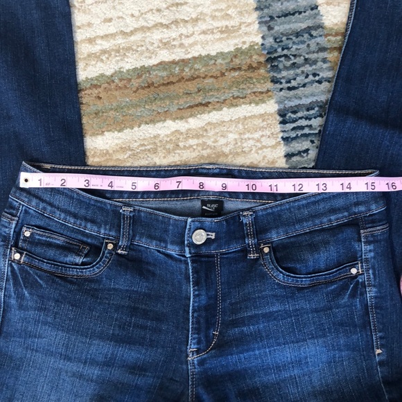 WHBM Bootcut Jeans - Picture 6 of 7